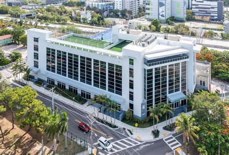 Kla academy - Though most of the nationwide KLA Schools remain preschool centers, KLA Academy in Brickell is unique as this flagship school has expanded to include elementary curriculum. This year’s fifth-grade students will be the first graduating class at KLA Academy, and many of them have been at the school since they …